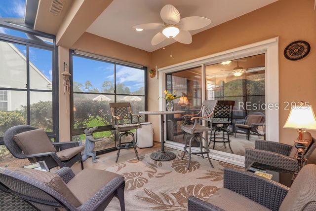 17 Seaford Pl, Okatie, SC 29909