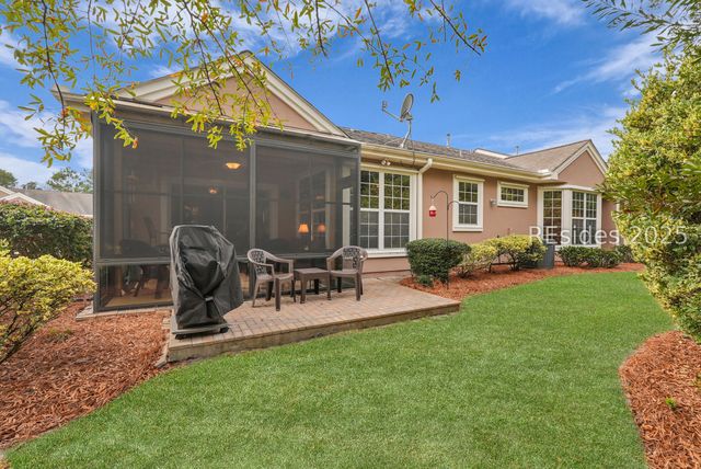 17 Seaford Pl, Okatie, SC 29909