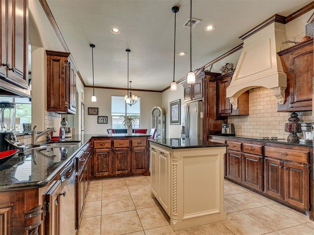 3128 SW 140th Street, Oklahoma City, OK 73170