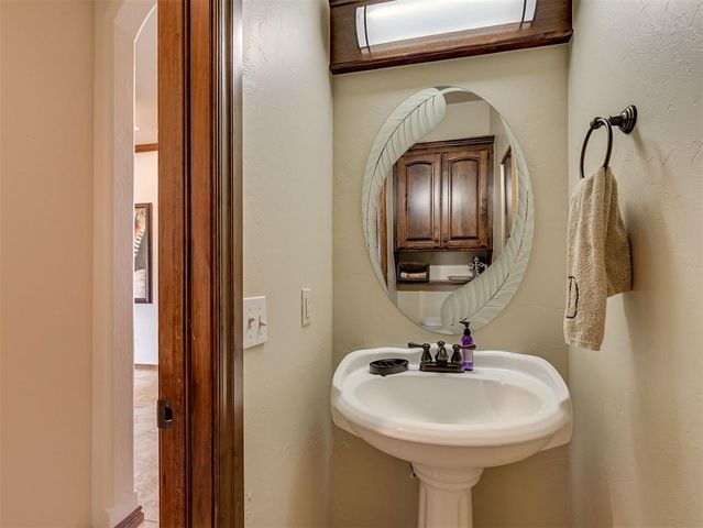 3128 SW 140th Street, Oklahoma City, OK 73170