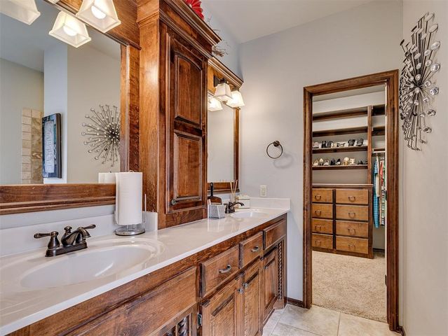 3128 SW 140th Street, Oklahoma City, OK 73170