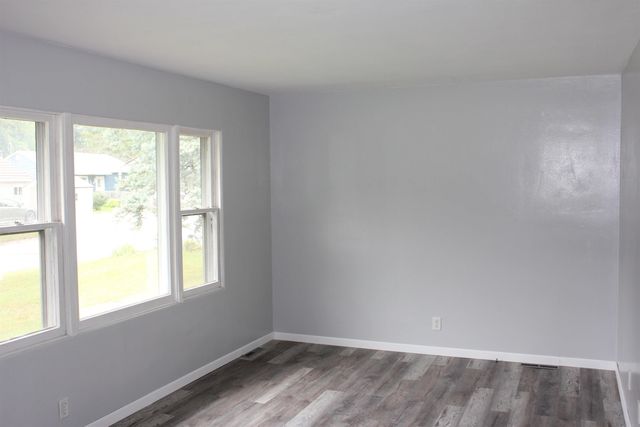 102 Mary Drive, Evansdale, IA 50707