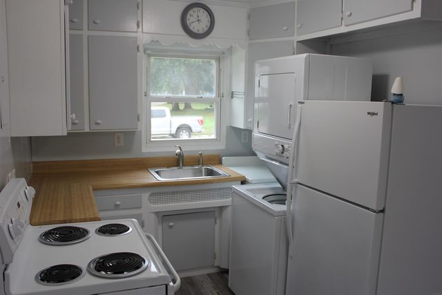 102 Mary Drive, Evansdale, IA 50707