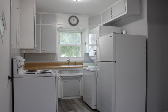 102 Mary Drive, Evansdale, IA 50707
