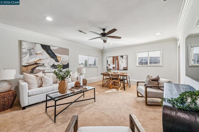 876 Santa Ana Dr, Pittsburg, CA 94565