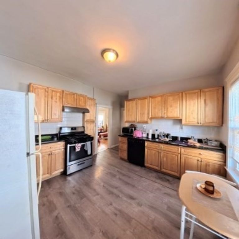 19 Arden Street 1, Boston, MA 02134