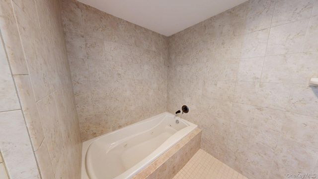 1109 Round Pointe Drive 1109, Haverstraw, NY 10927