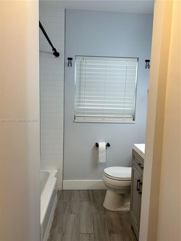 2508 Bay Drive 12, Pompano Beach, FL 33062