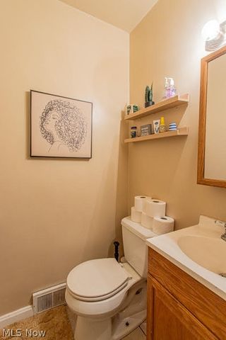 888 Trumbull Avenue SE, Warren, OH 44484