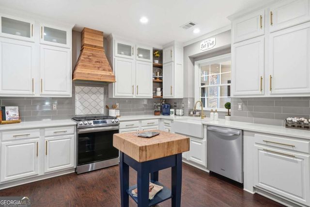 7022 Bennington Lane, Cumming, GA 30041