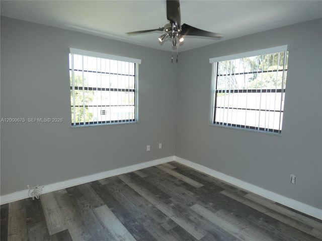 14212 NE 4th Ave, Miami, FL 33161