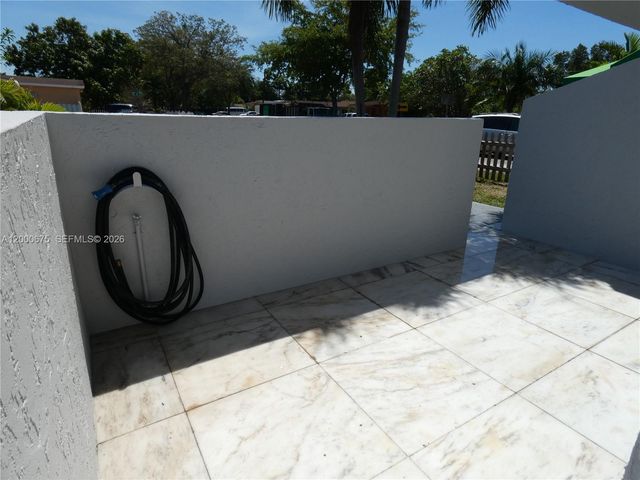 14212 NE 4th Ave, Miami, FL 33161