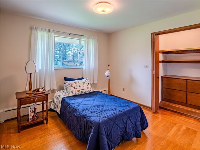 10073 Delsy Drive, North Royalton, OH 44133