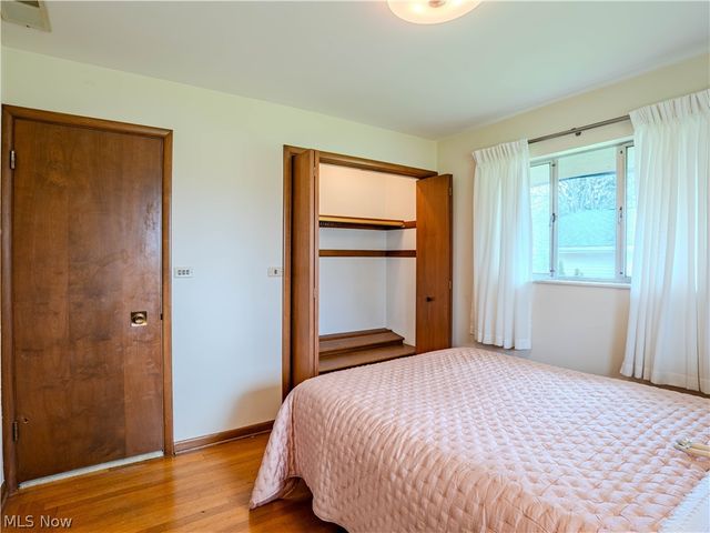 10073 Delsy Drive, North Royalton, OH 44133