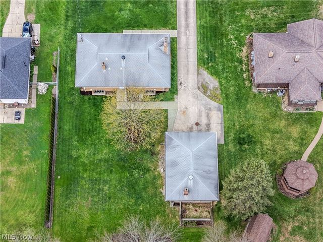 10073 Delsy Drive, North Royalton, OH 44133
