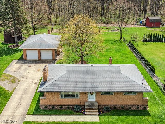 10073 Delsy Drive, North Royalton, OH 44133