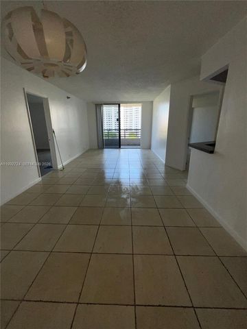 3300 NE 191st St 909, Aventura, FL 33180