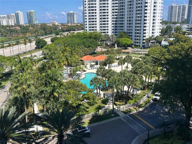 3300 NE 191st St 909, Aventura, FL 33180