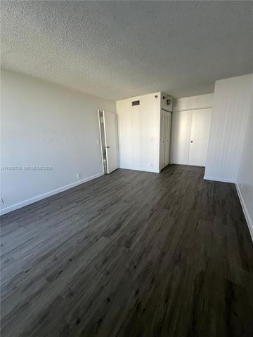 3300 NE 191st St 909, Aventura, FL 33180