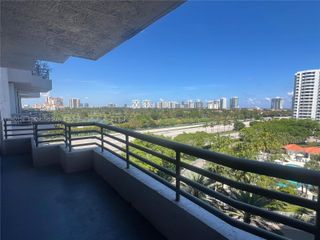 3300 NE 191st St 909, Aventura, FL 33180