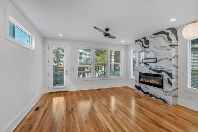 1916 15th Ave, N, Nashville, TN 37208