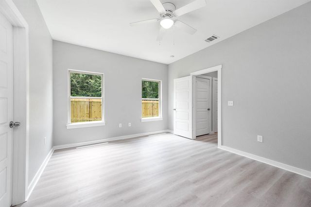 16985 Glenheath St, Montgomery, TX 77316