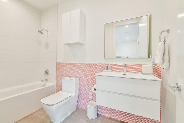 3003 Virginia Street, Houston, TX 77098
