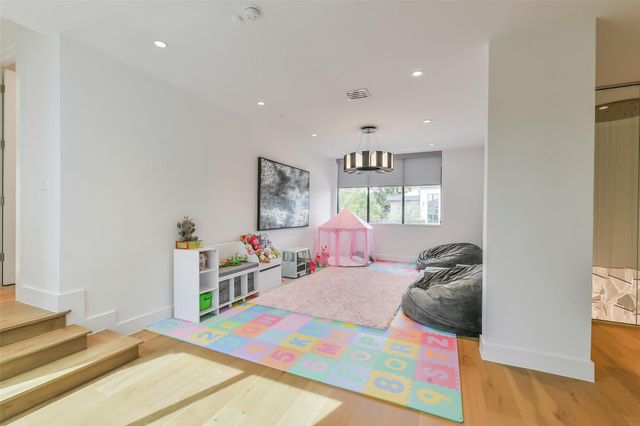 3003 Virginia Street, Houston, TX 77098