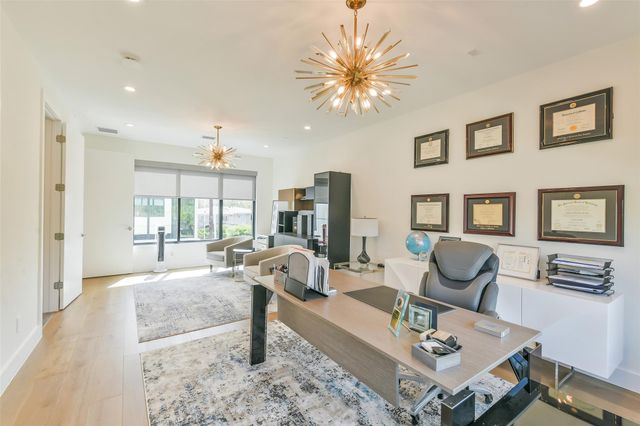 3003 Virginia Street, Houston, TX 77098