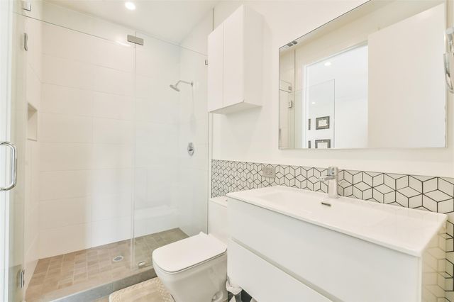 3003 Virginia Street, Houston, TX 77098