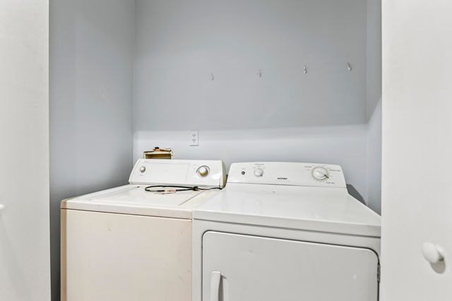 121 Canvasback B, Summerville, SC 29485