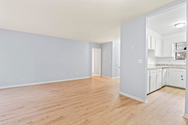 121 Canvasback B, Summerville, SC 29485