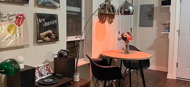 1616 W 18th Place, Chicago, IL 60608