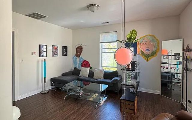 1616 W 18th Place, Chicago, IL 60608