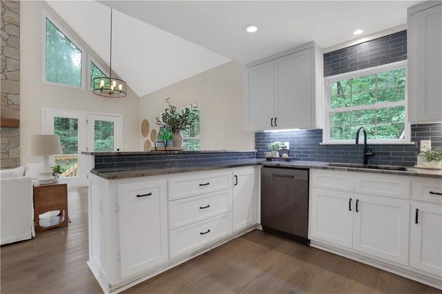 6524 Medlock Road, Gainesville, GA 30506