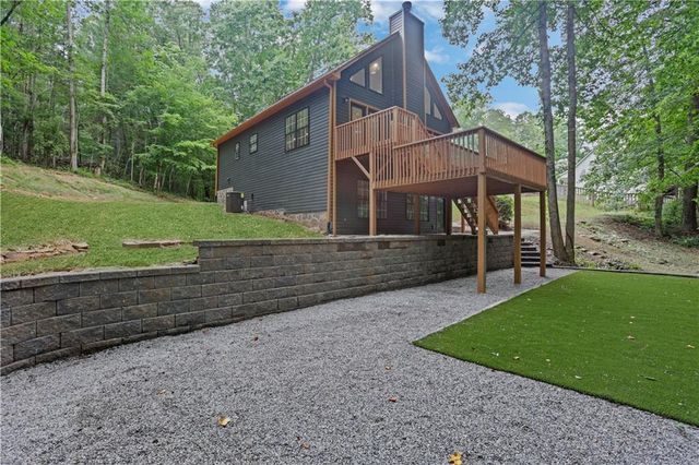 6524 Medlock Road, Gainesville, GA 30506