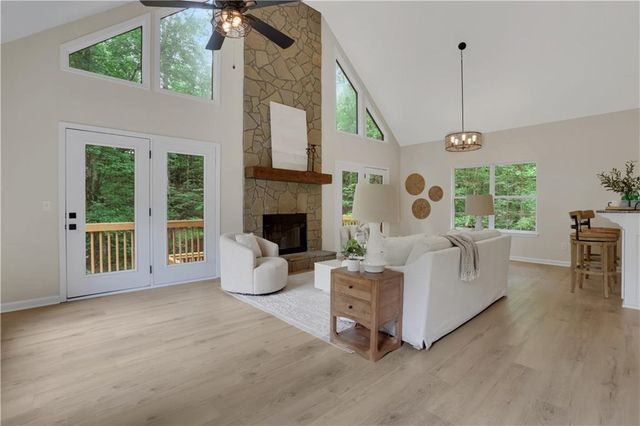 6524 Medlock Road, Gainesville, GA 30506