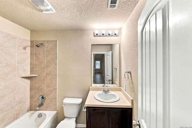 8834 Double Oak, San Antonio, TX 78254