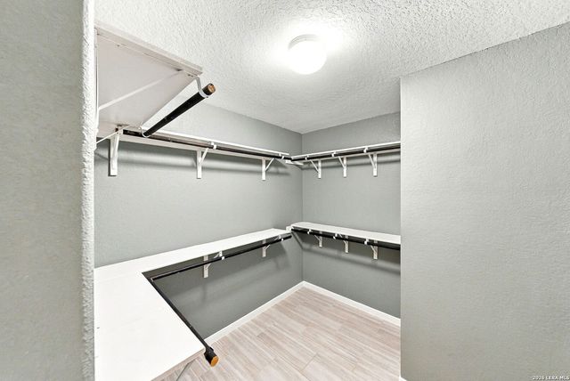 8834 Double Oak, San Antonio, TX 78254