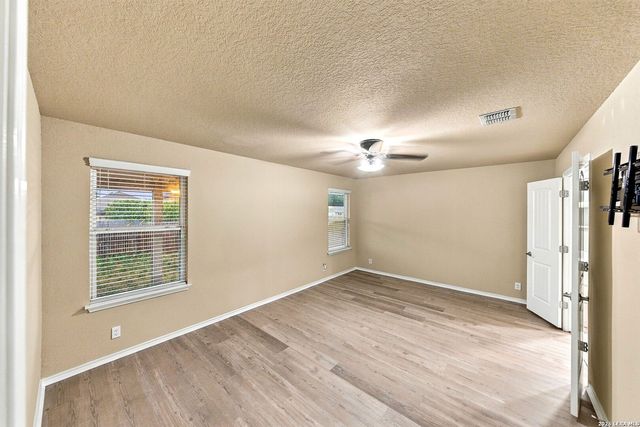 8834 Double Oak, San Antonio, TX 78254
