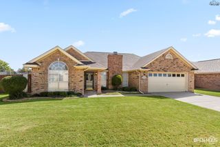 1058 COLONNADE DRIVE, Burkburnett, TX 76354