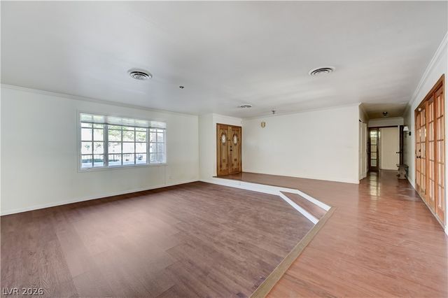3689 North Rosecrest Circle, Las Vegas, NV 89121