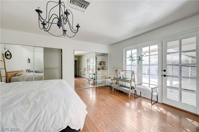 3689 North Rosecrest Circle, Las Vegas, NV 89121