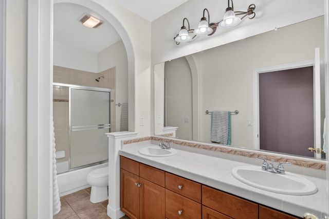 10387 Jillson Way, Elk Grove, CA 95757