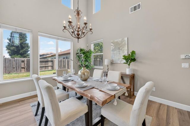 10387 Jillson Way, Elk Grove, CA 95757