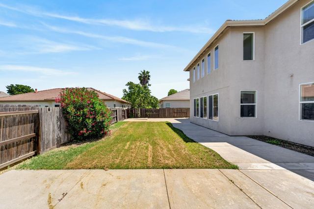 10387 Jillson Way, Elk Grove, CA 95757