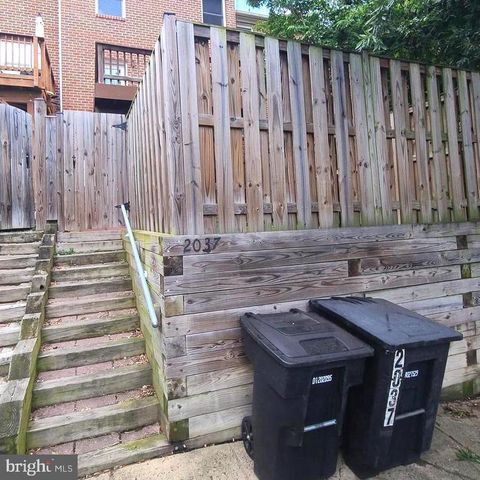 2037 GLEBE RD, Arlington, VA 22204