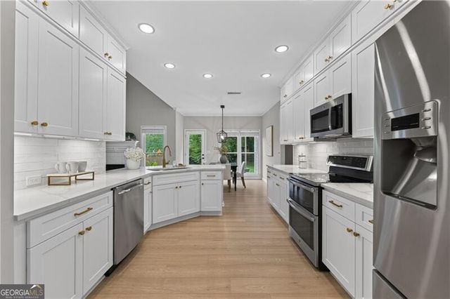 1635 Briers Chute, Alpharetta, GA 30004