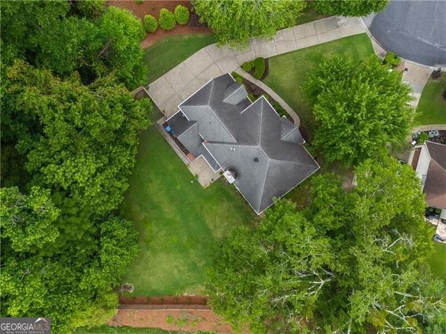 1635 Briers Chute, Alpharetta, GA 30004