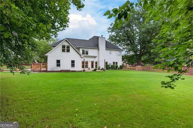 1635 Briers Chute, Alpharetta, GA 30004